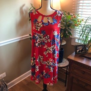 🌹 Apt. 9~ Women’s Red Floral Dress with Cut Out Neckline! NWT